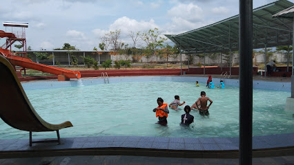 Gronggong Square Waterpark - Beber