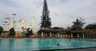 Swimming Pool Park Cikas - Bekasi Selatan