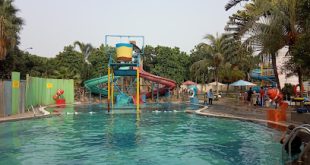 Kolam Renang Splash Waterpark Graha Raya - Serpong Utara