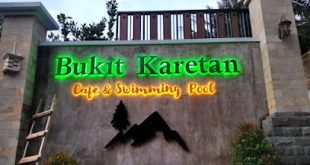 Bukit Karetan Cafe & Swimming Pool - Gebog