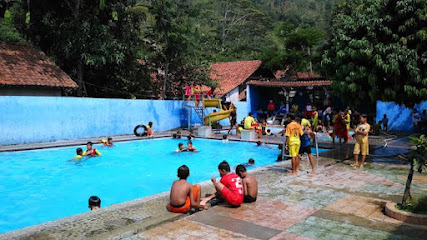 Yaelah Swimming Pool - Cileunyi