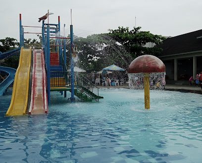 Kolam Renang Fun Park Villa Bogor Indah - Bogor Utara